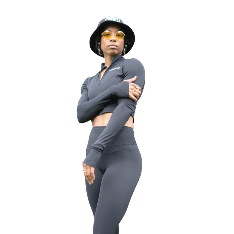 3-Piece Seamless Workout Set: Elevate Your Fitness Fashion"